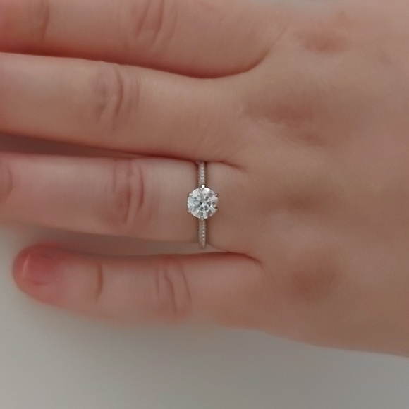 1 Carat Moissanite Ring - Picture 12 of 16